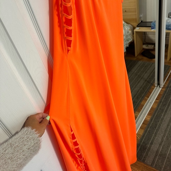 Women’s long beach dress - Picture 2 of 4